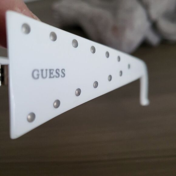 Vintage Guess Studded Pink Lens White Arms Y2K Bratz 00s Sunglasses Wide Wrap - Picture 11 of 13